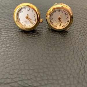Watch cuff links *NEW BATTERY*